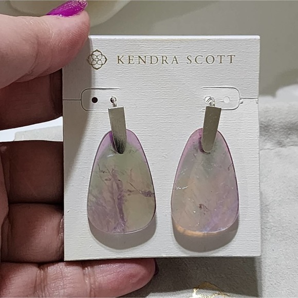 KENDRA SCOTT AMETHYST DICHROIC GLASS EARRINGS‎ - Picture 1 of 4